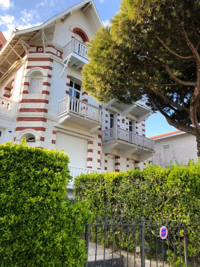 Falaise De Pontaillac Vaux-sur-Mer Exterior photo