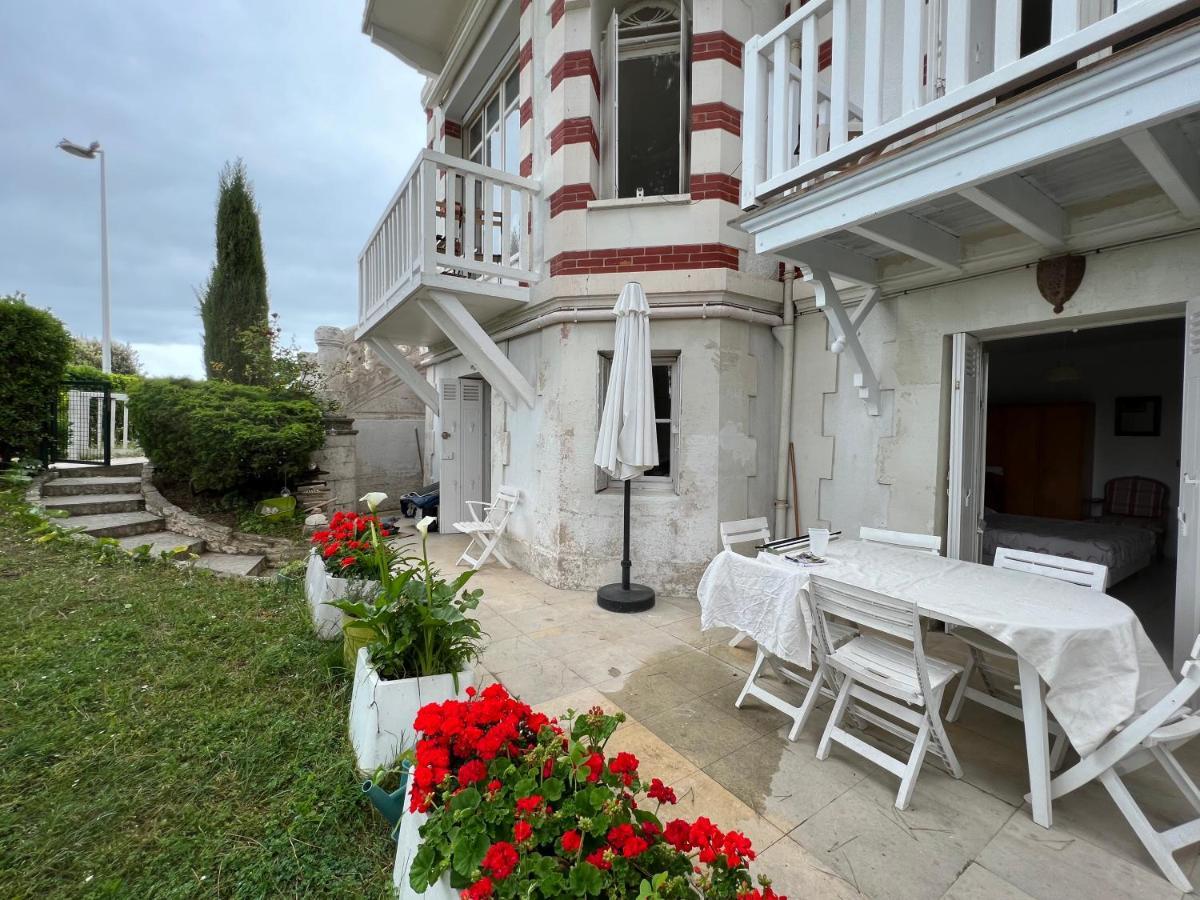 Falaise De Pontaillac Vaux-sur-Mer Exterior photo